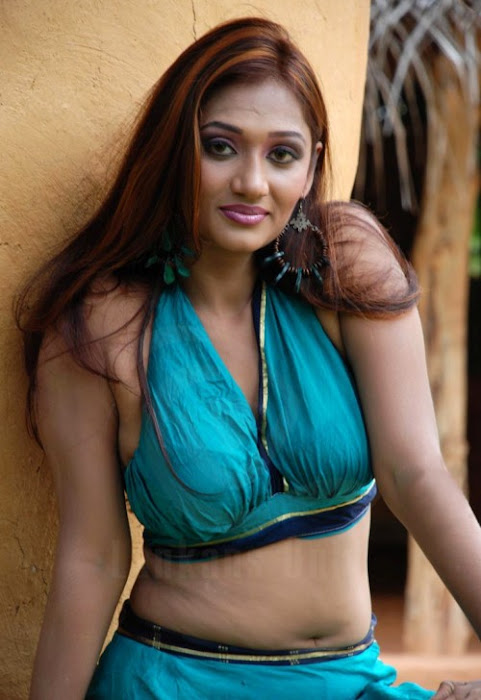 upeksha swarnamali hot images